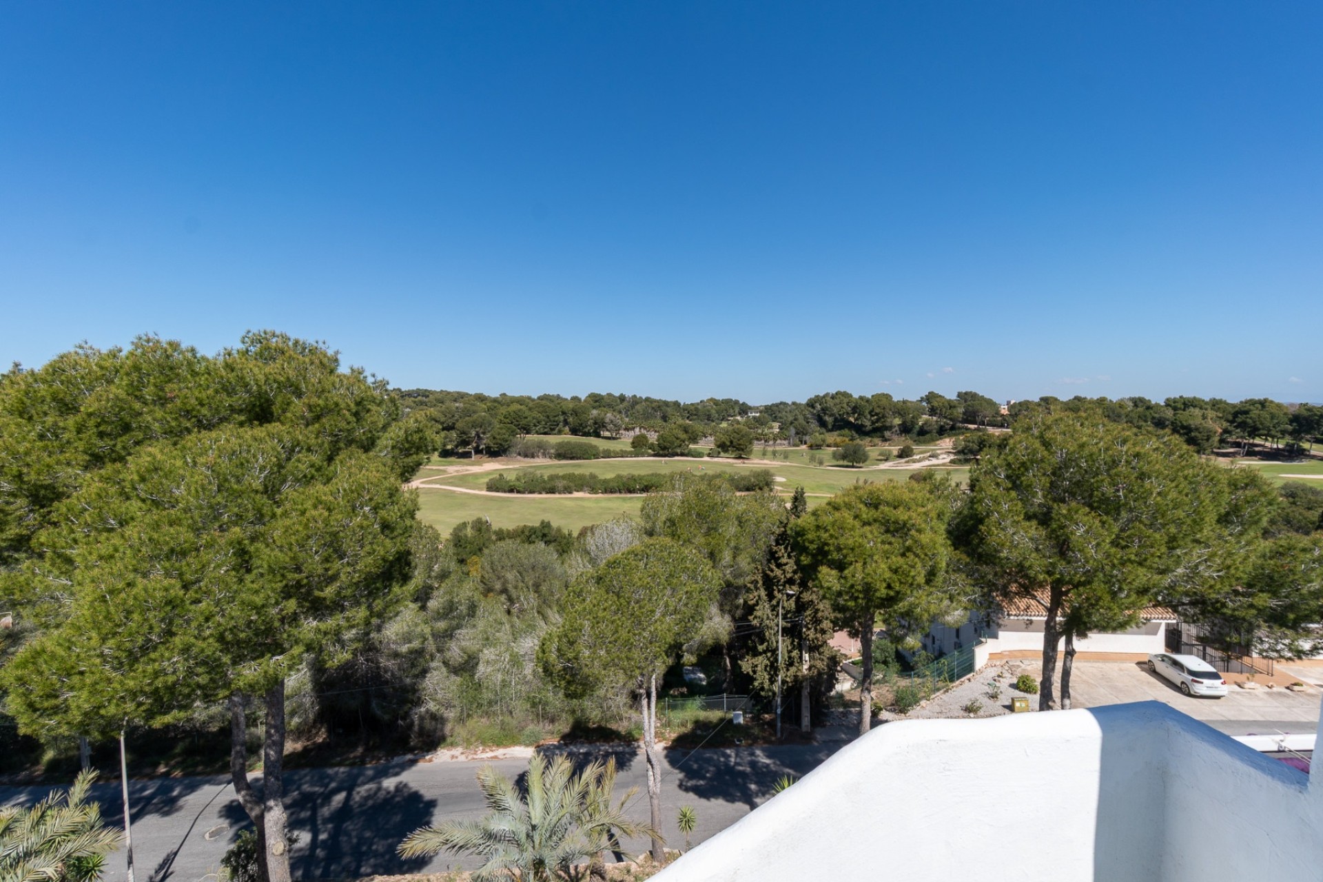 Herverkoop - Halfvrijstaande villa -
Villamartín - Fortuna