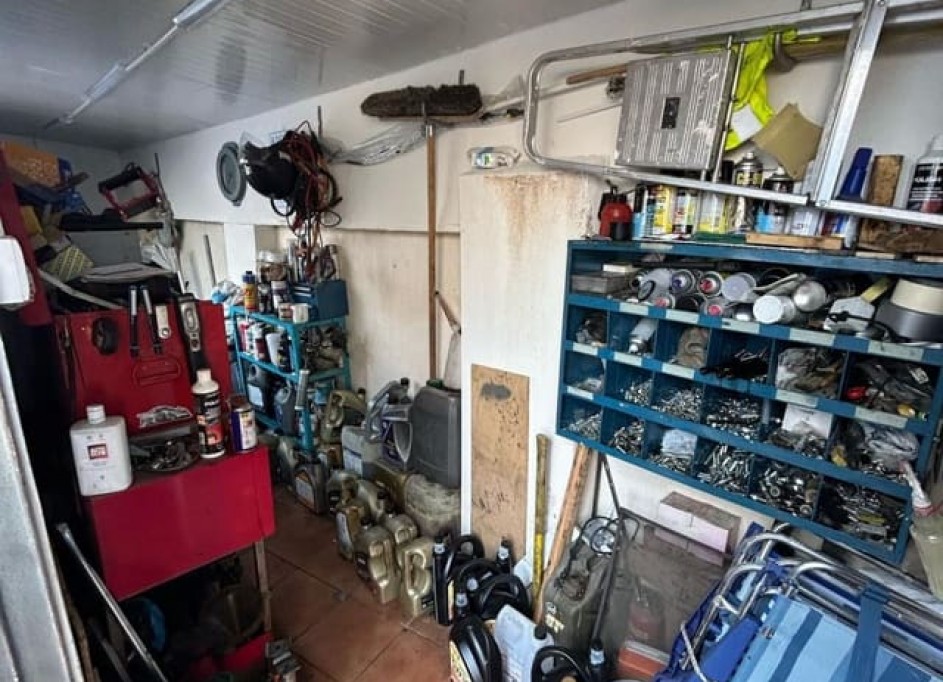 Herverkoop - Halfvrijstaande villa -
Villamartín