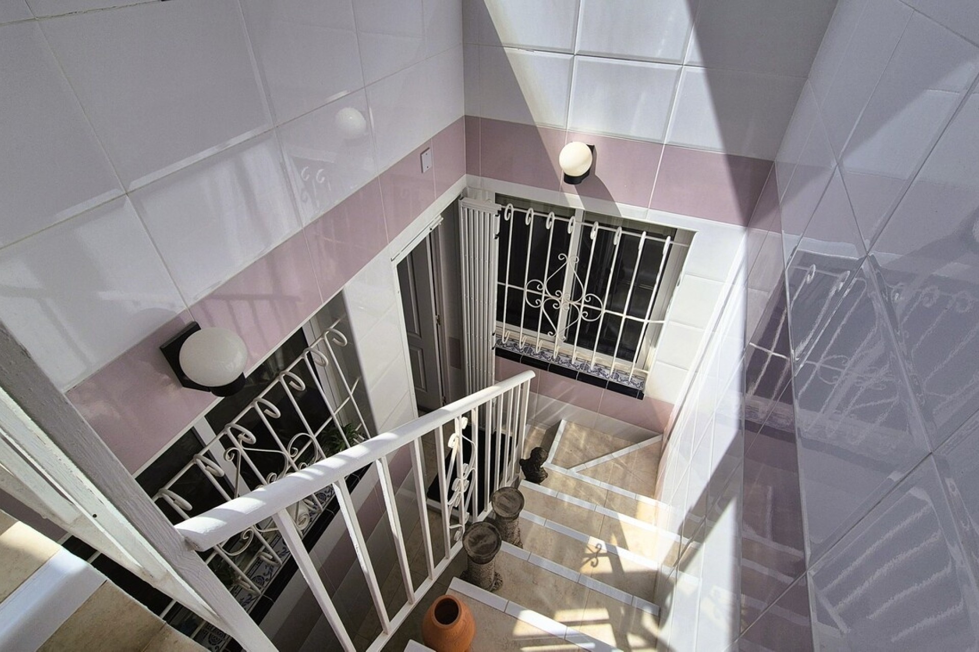 Herverkoop - Halfvrijstaande villa -
Villamartín