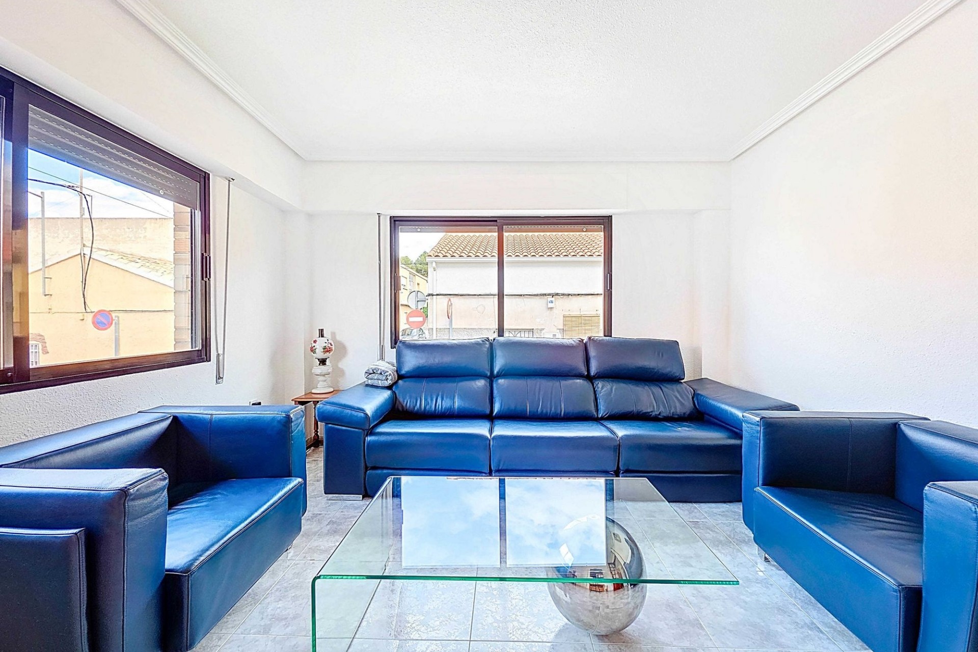 Herverkoop - Herenhuis -
Pinoso