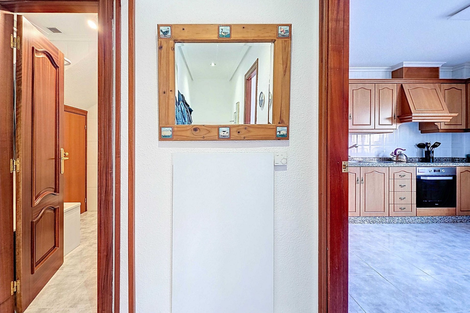 Herverkoop - Herenhuis -
Pinoso