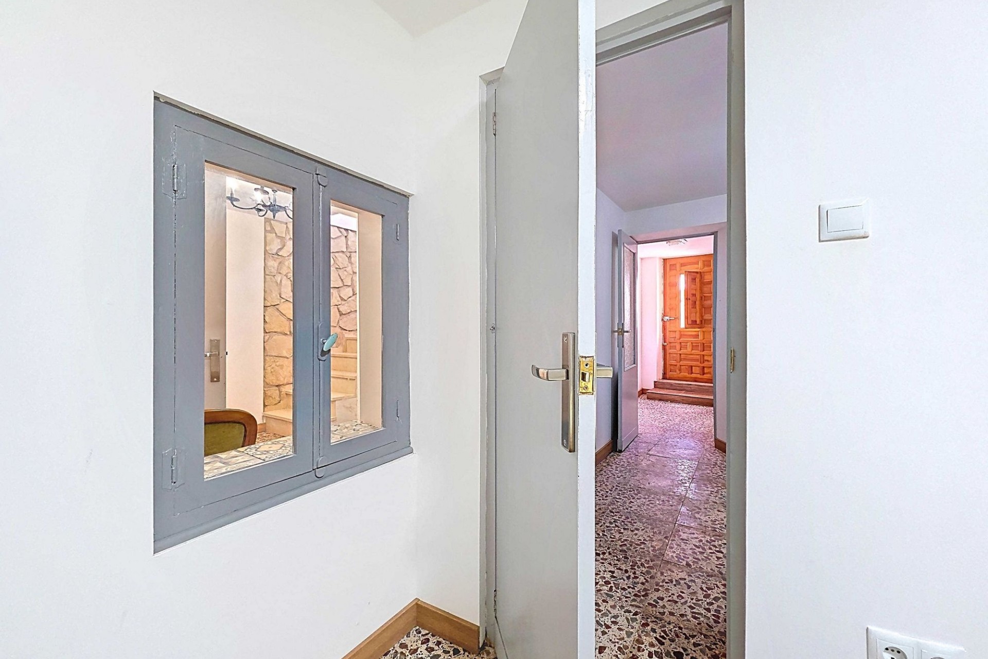 Herverkoop - Herenhuis -
Pinoso