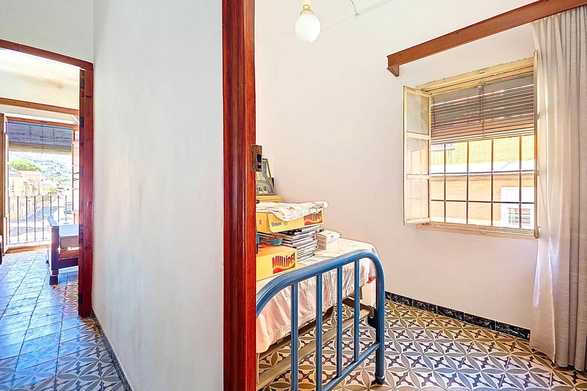 Herverkoop - Herenhuis -
Pinoso