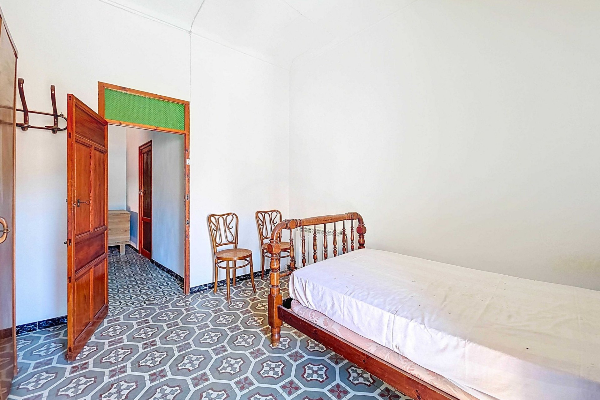 Herverkoop - Herenhuis -
Pinoso