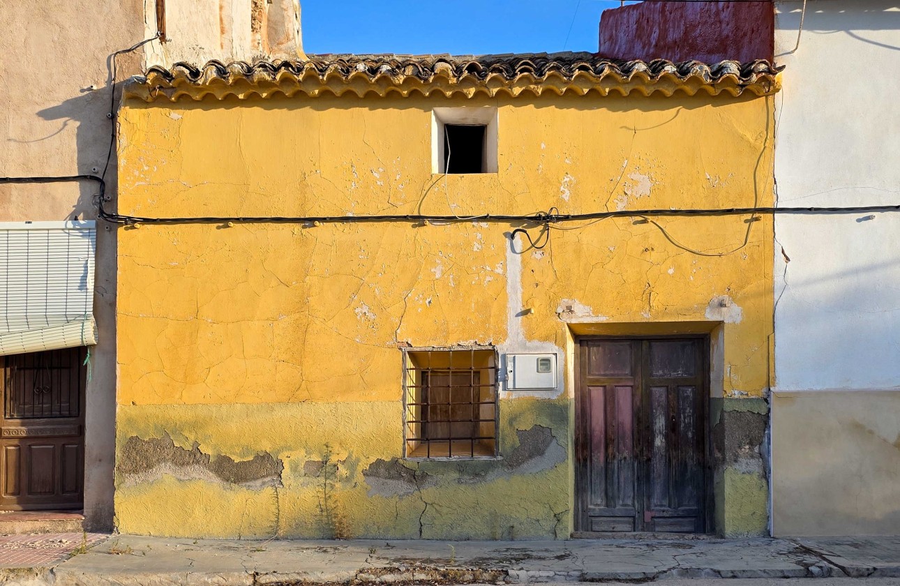 Herverkoop - Herenhuis -
Torre Del Rico