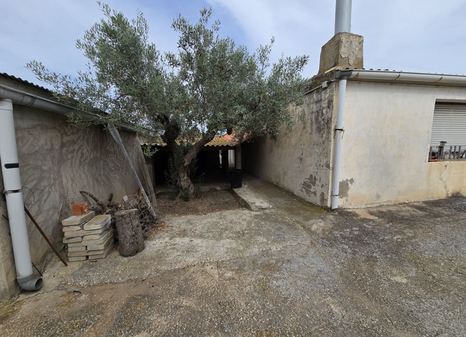 Herverkoop - Investeringsproject -
SAX