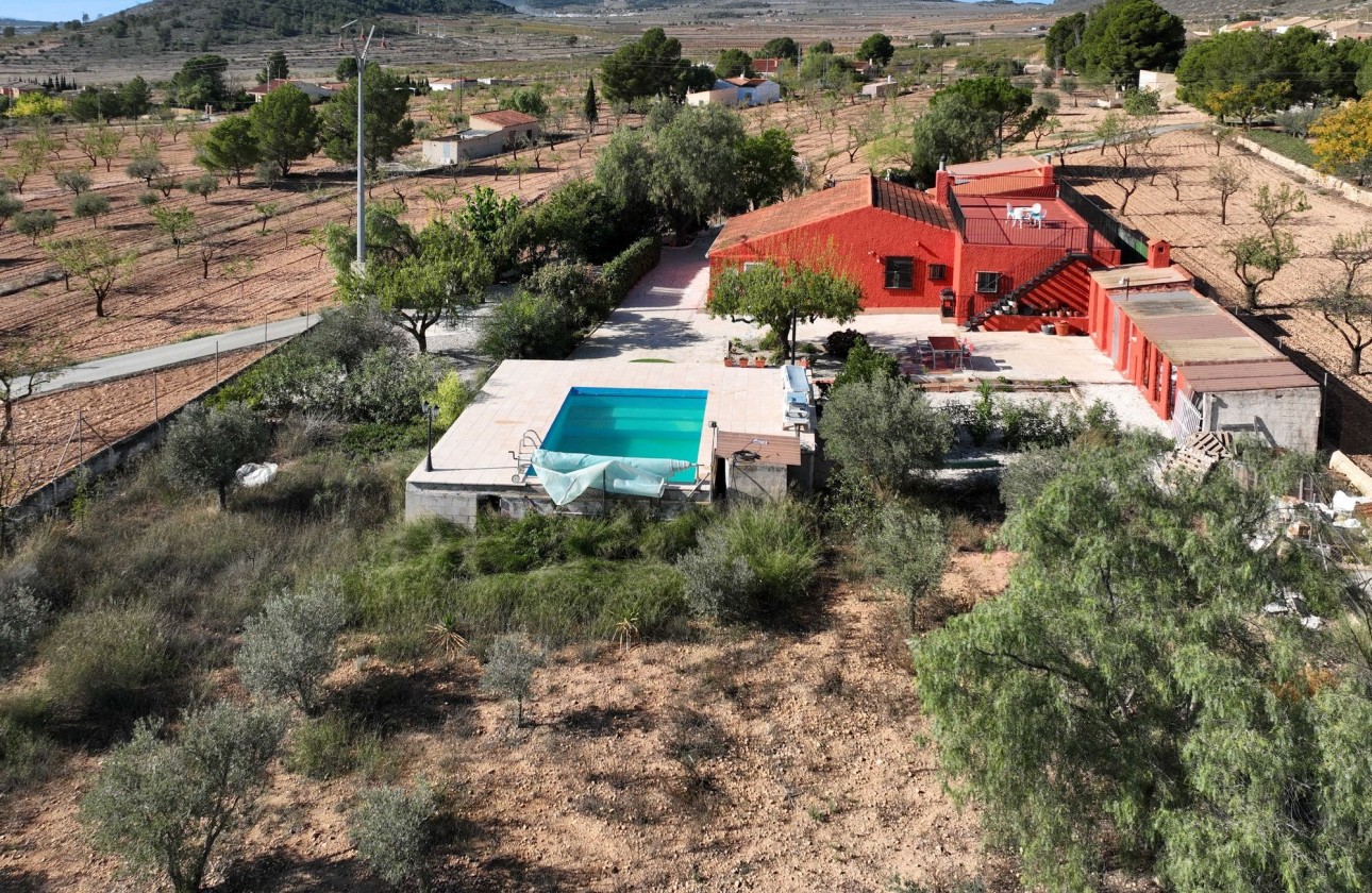 Herverkoop - Landhuis -
La Solana