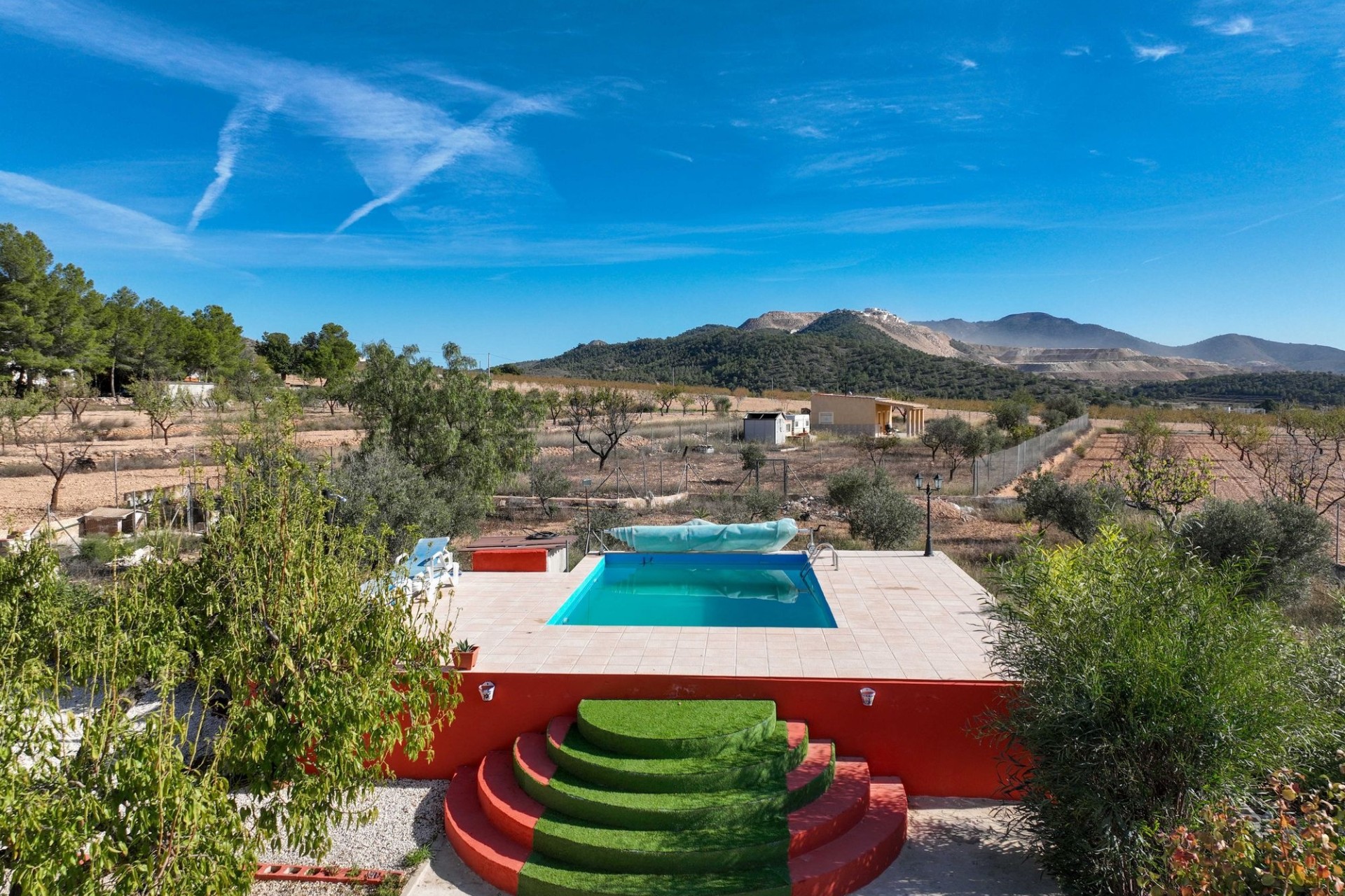 Herverkoop - Landhuis -
La Solana