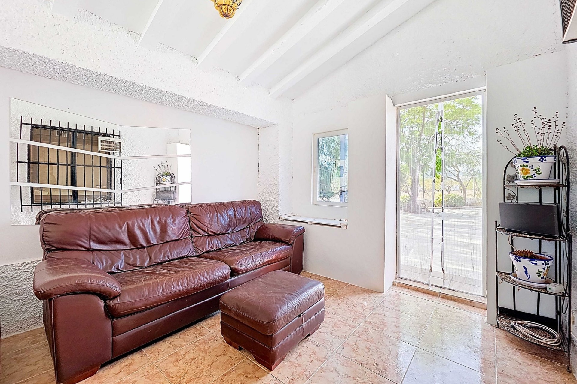 Herverkoop - Landhuis -
La Solana