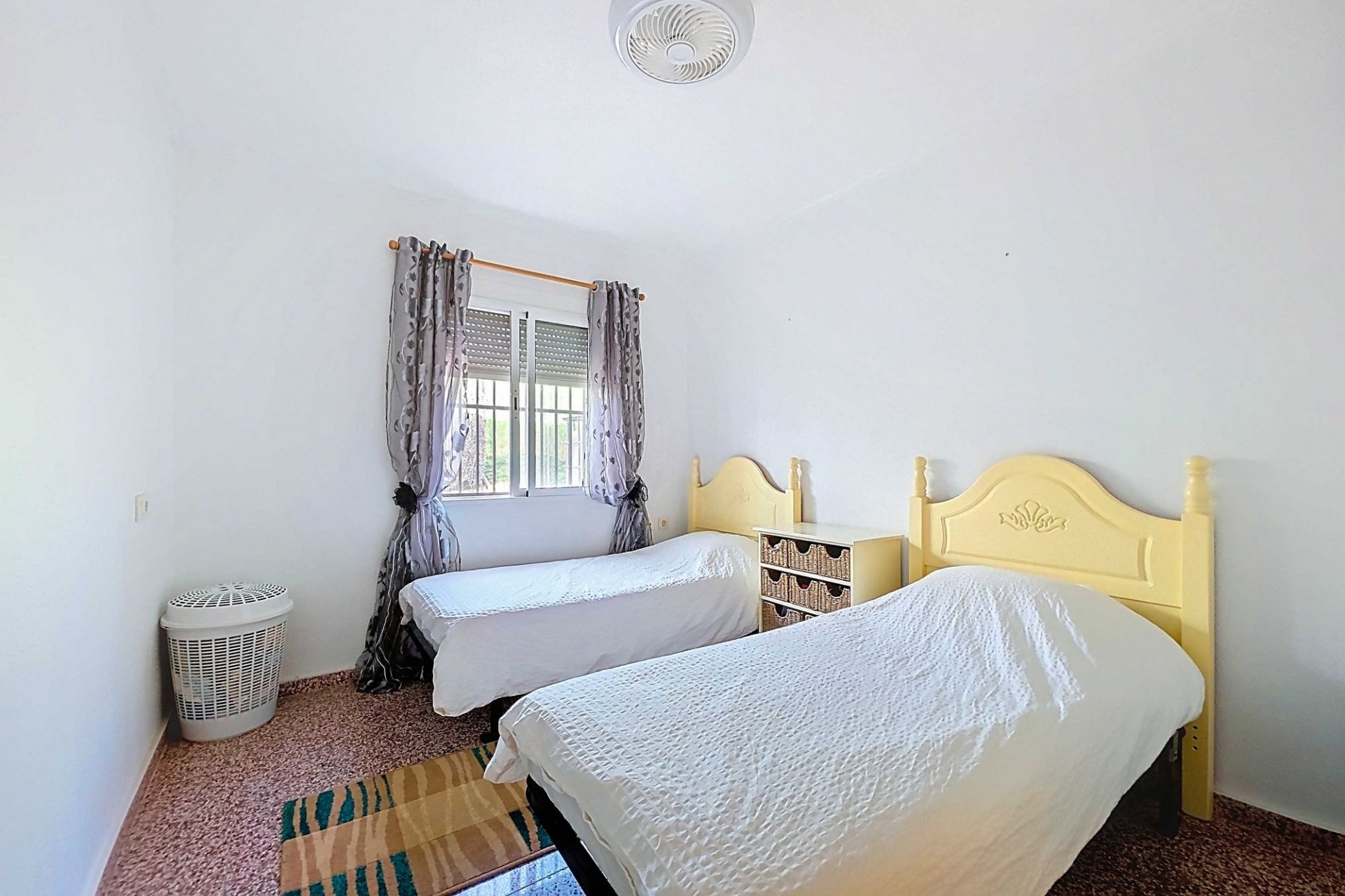 Herverkoop - Landhuis -
La Solana