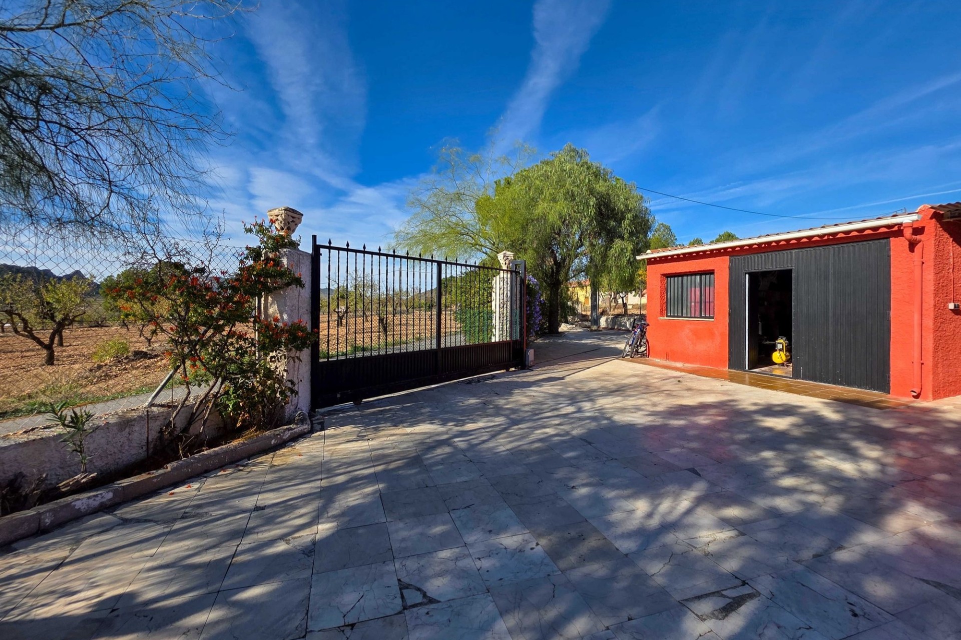 Herverkoop - Landhuis -
La Solana