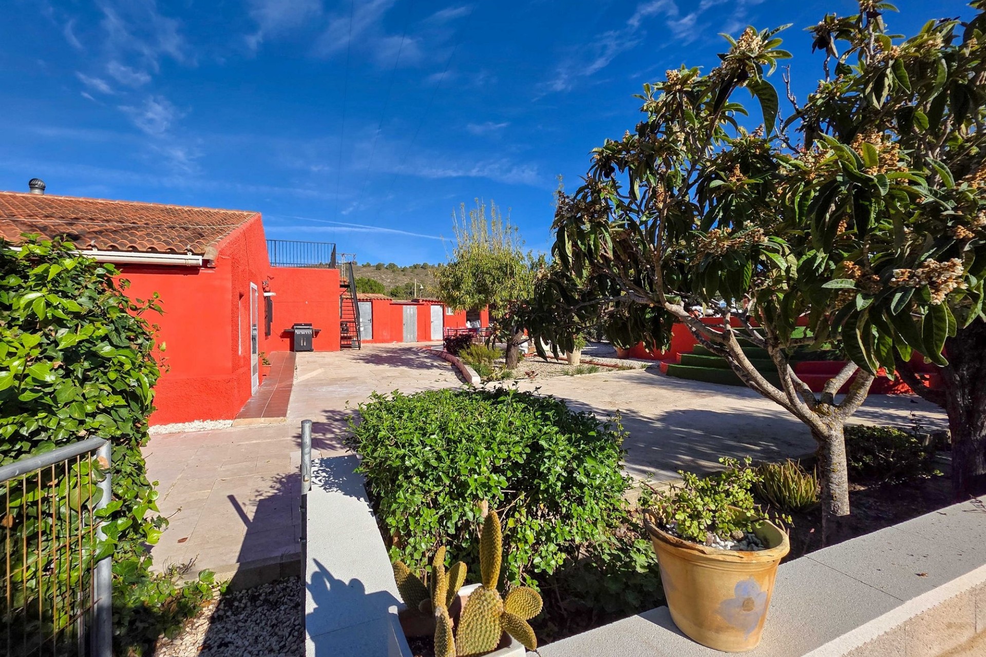 Herverkoop - Landhuis -
La Solana