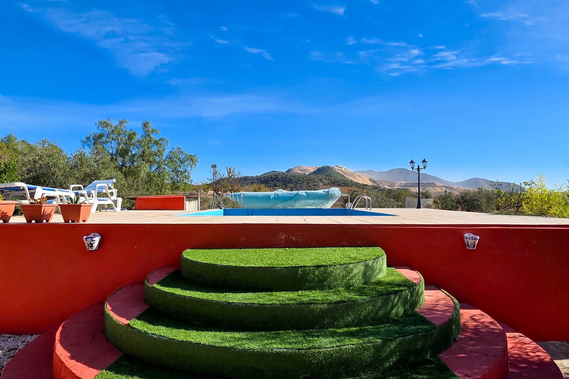 Herverkoop - Landhuis -
La Solana