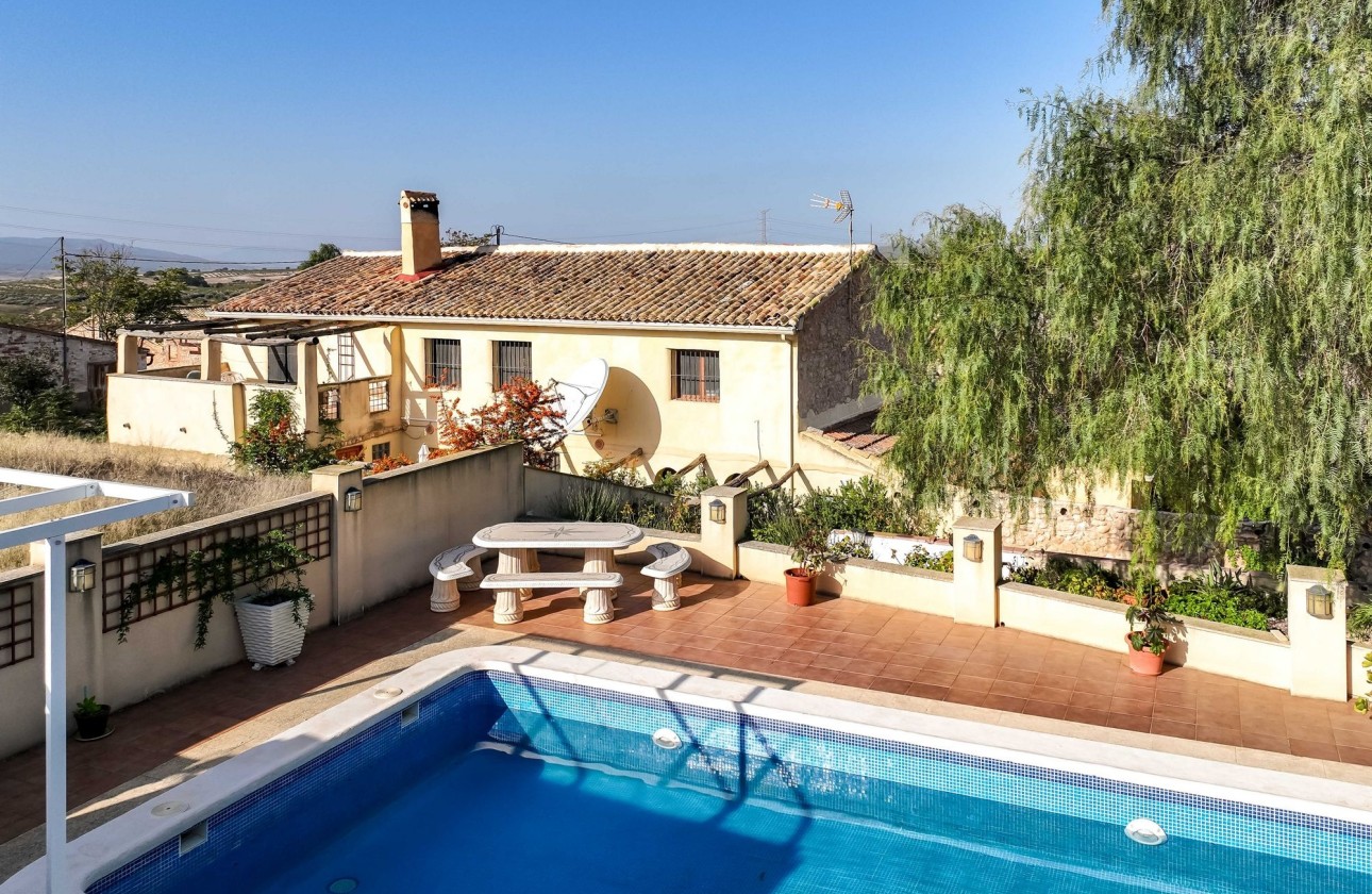 Herverkoop - Landhuis -
Torre Del Rico