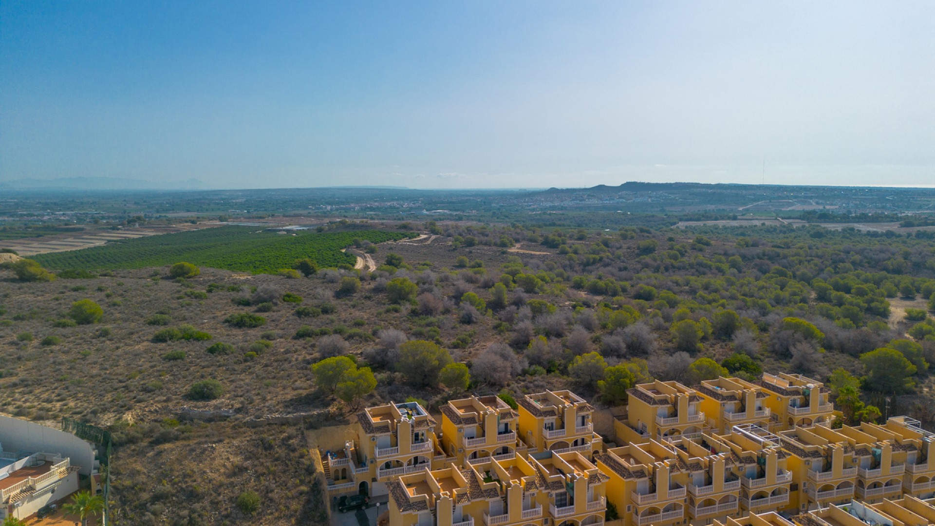 Herverkoop - Perceel Grond -
Algorfa