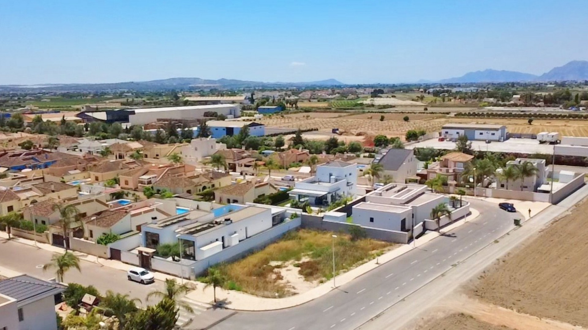 Herverkoop - Perceel Grond -
Formentera del Segura