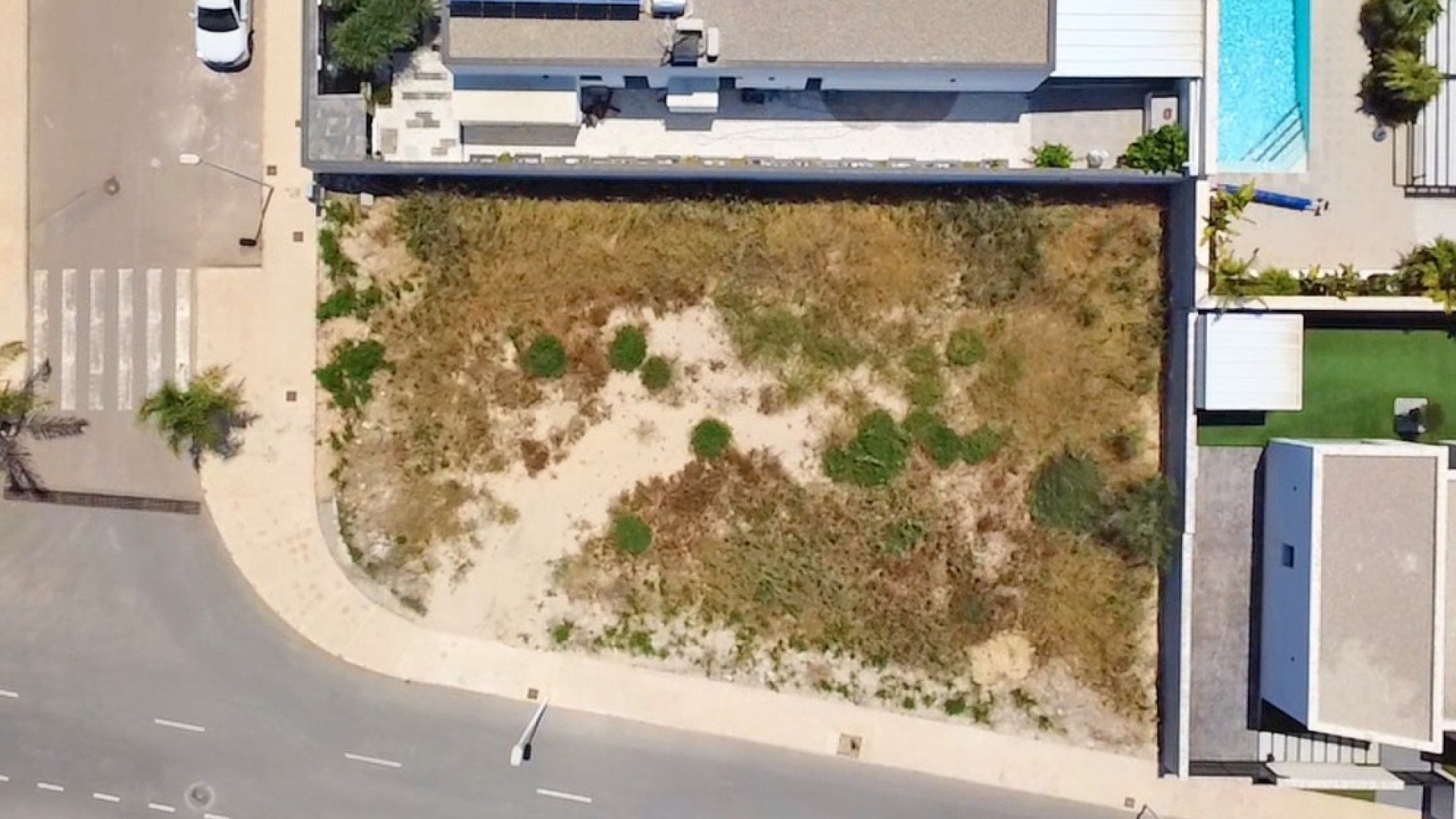 Herverkoop - Perceel Grond -
Formentera del Segura