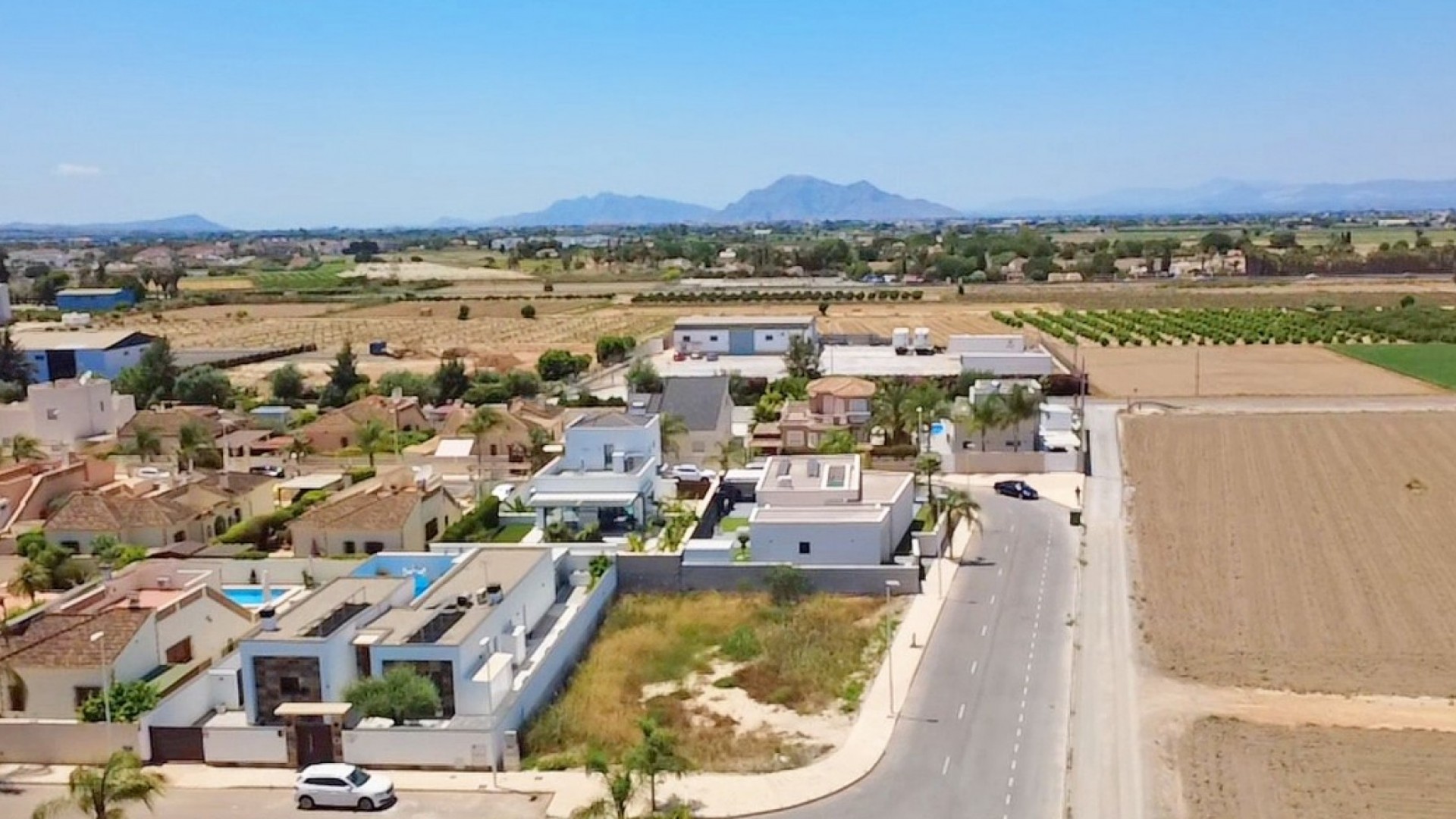 Herverkoop - Perceel Grond -
Formentera del Segura