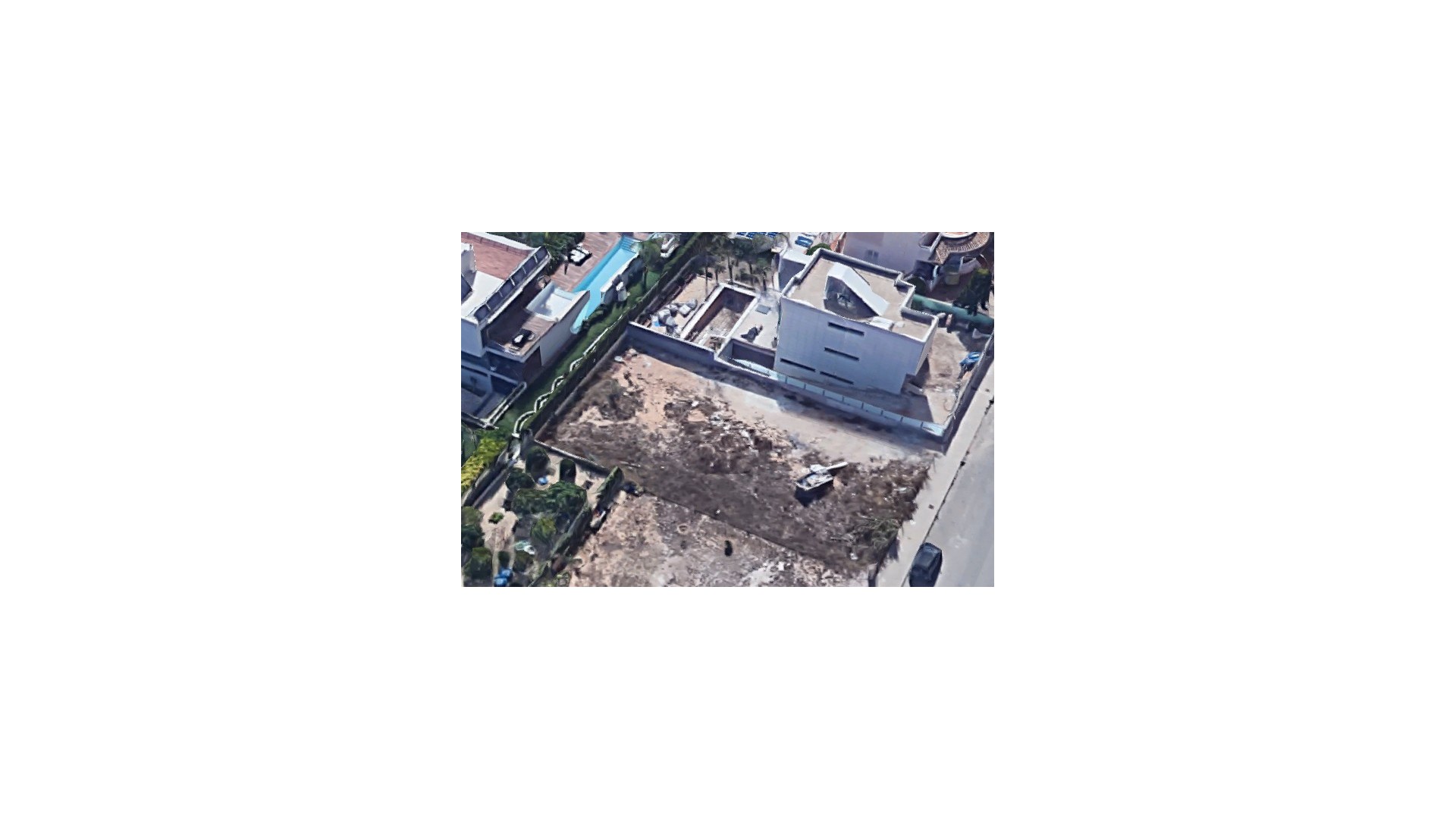 Herverkoop - Perceel Grond -
La Zenia - La Zenia II