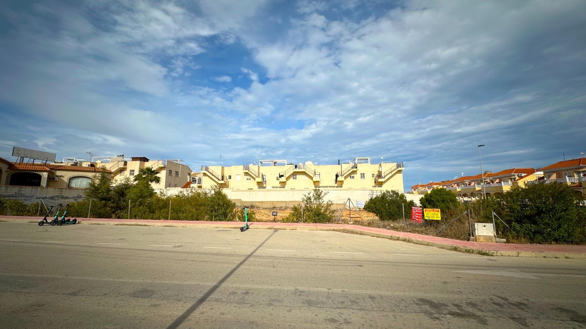 Herverkoop - Perceel Grond -
Orihuela Costa - Playa Flamenca