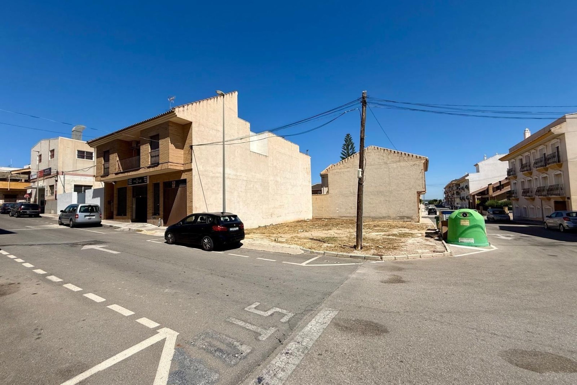 Herverkoop - Perceel / Grond -
San Miguel de Salinas - CENTRO URBANO