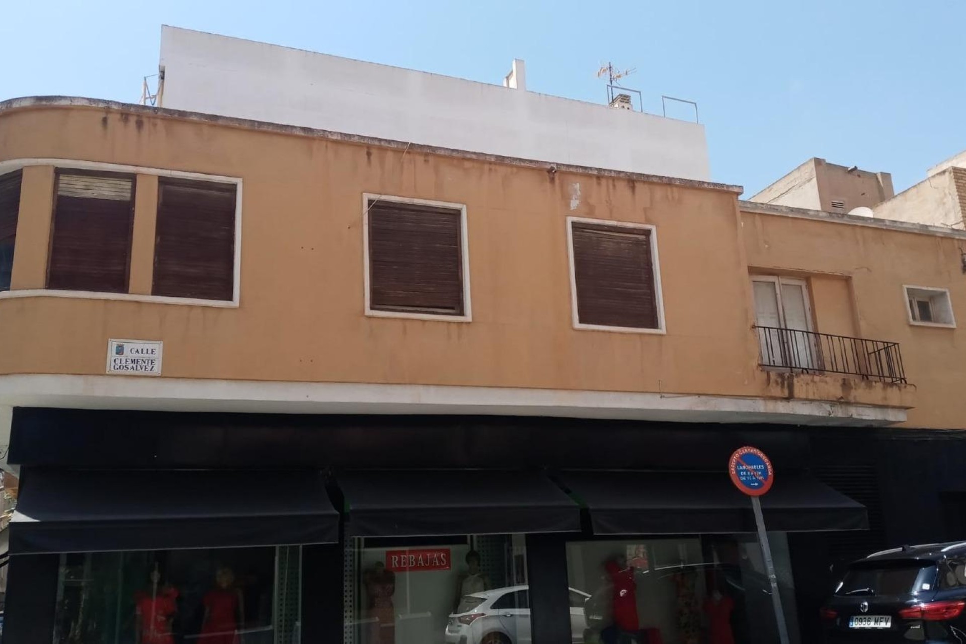 Herverkoop - Perceel / Grond -
Torrevieja - torrevieja