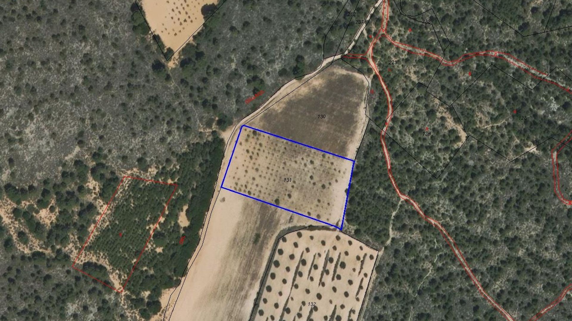 Herverkoop - Perceel Grond -
Yecla