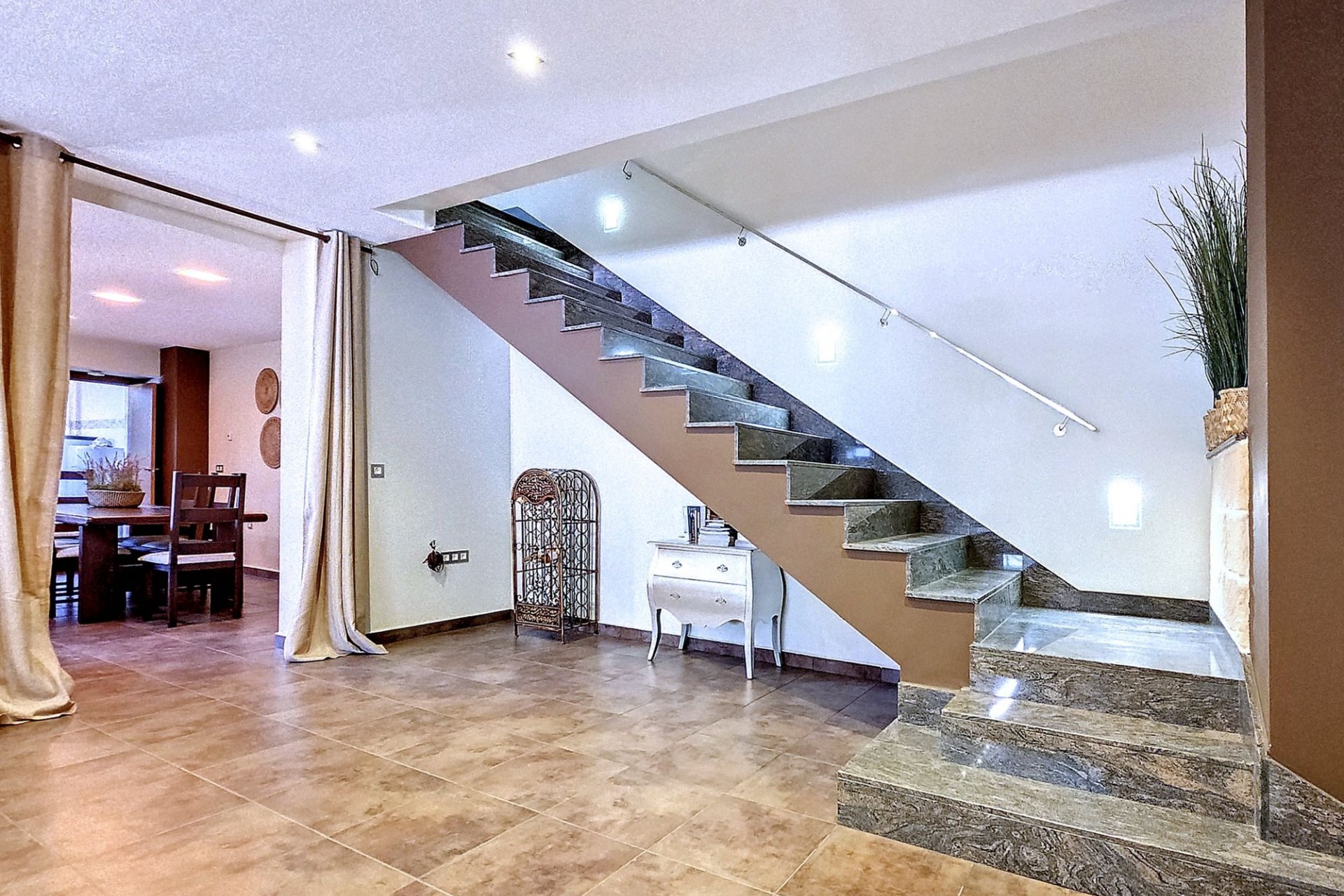 Herverkoop -  -
Pinoso