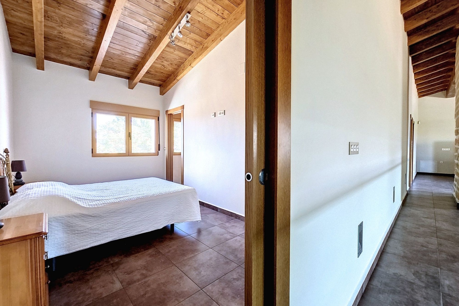 Herverkoop -  -
Pinoso