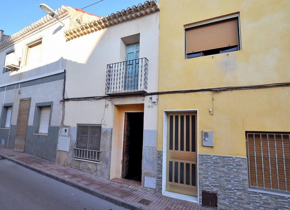 Herverkoop - Restauratieproject -
Salinas