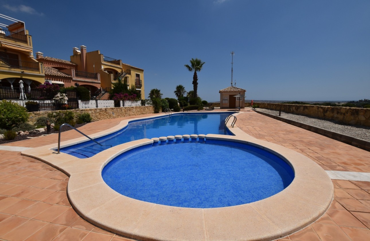 Herverkoop - Rijhuis -
Algorfa - La Finca Golf Resort