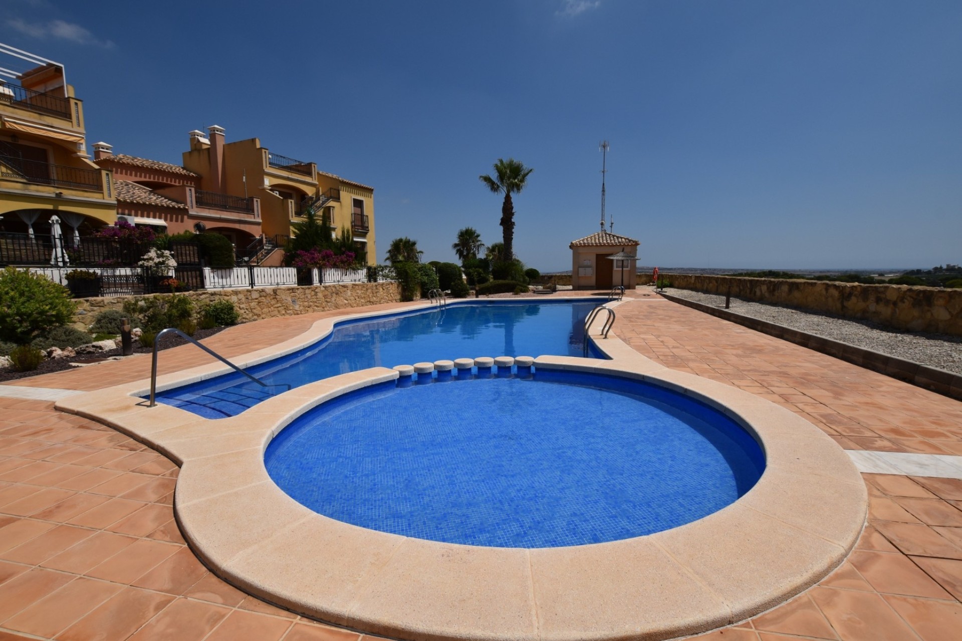 Herverkoop - Rijhuis -
Algorfa - La Finca Golf Resort