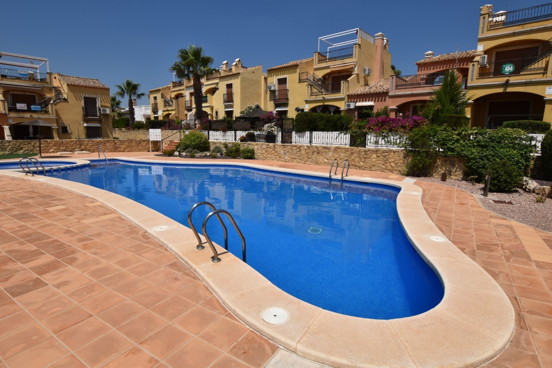 Herverkoop - Rijhuis -
Algorfa - La Finca Golf Resort