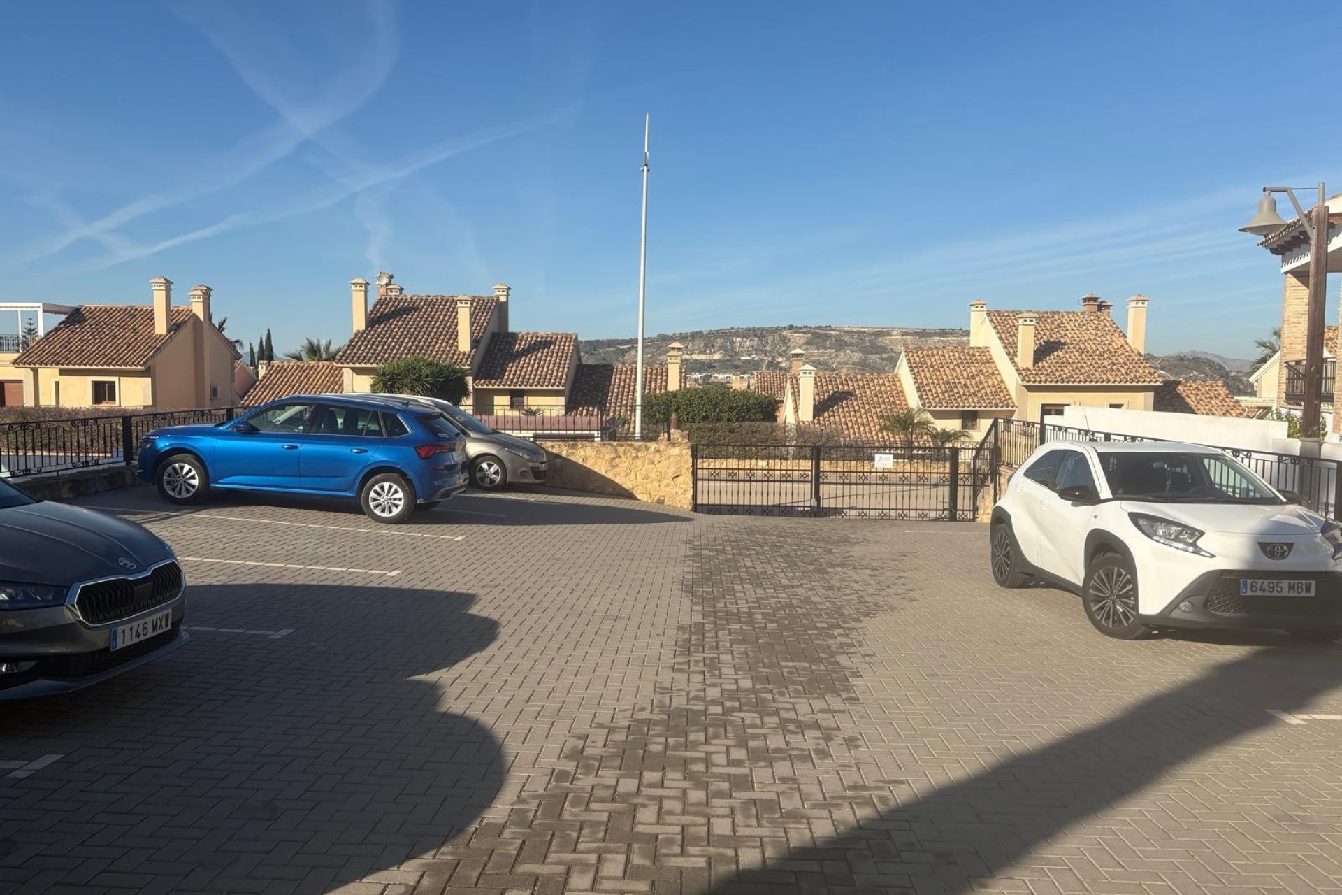 Herverkoop - Rijhuis -
Algorfa - La Finca Golf