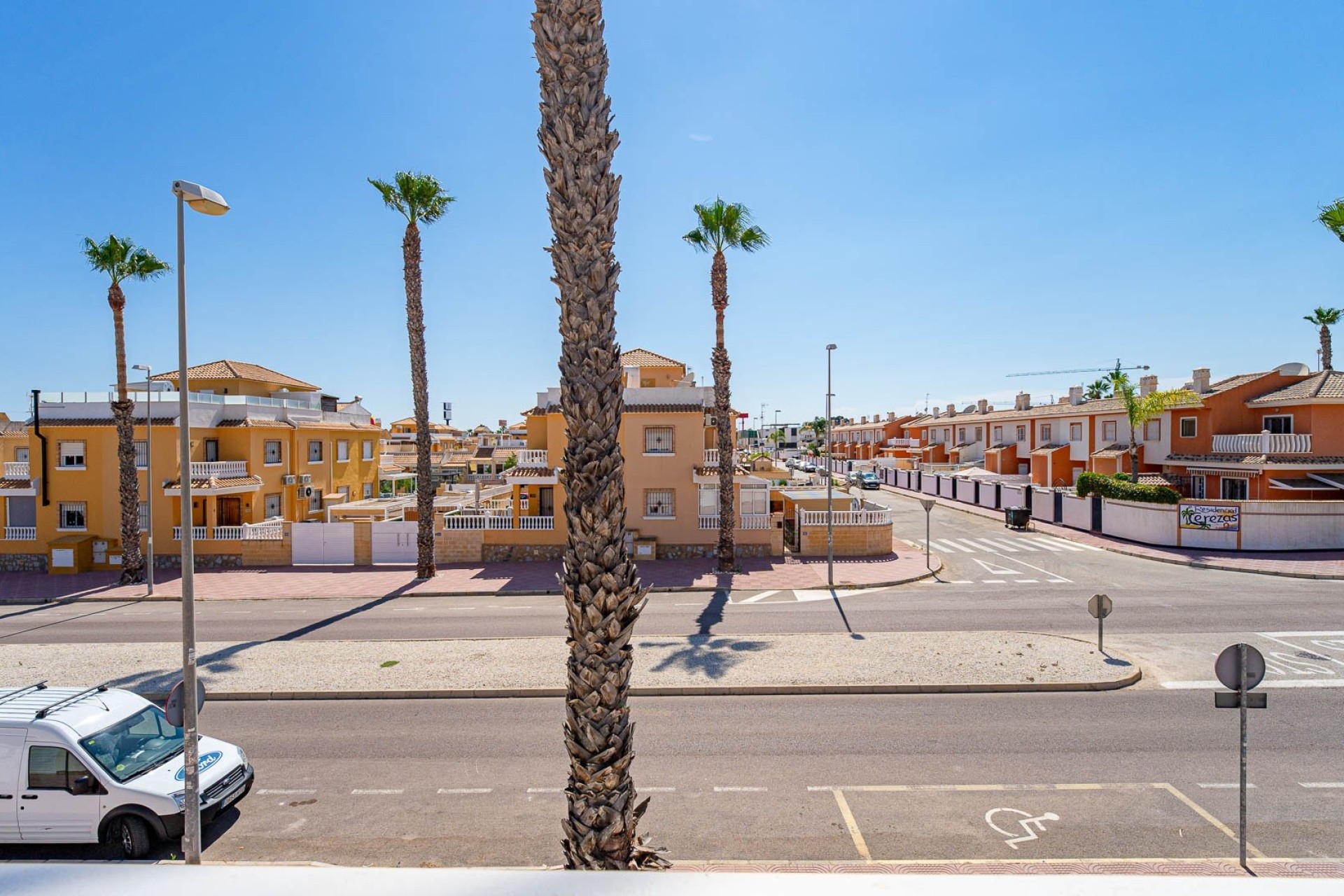 Herverkoop - Rijhuis -
Ciudad Quesada - Rojales - Doña Pepa