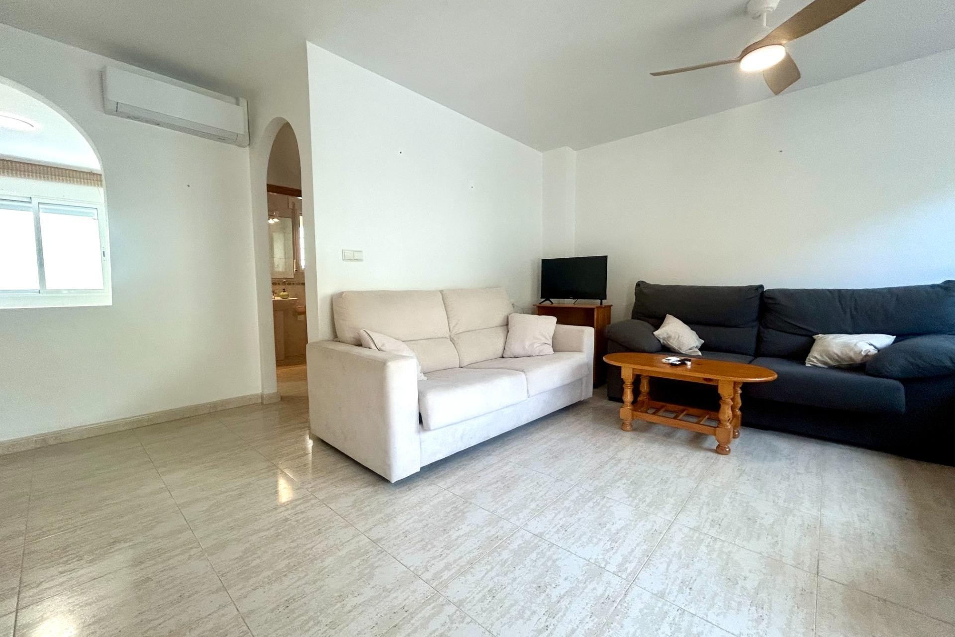 Herverkoop - Rijhuis -
Dehesa de Campoamor - Campoamor