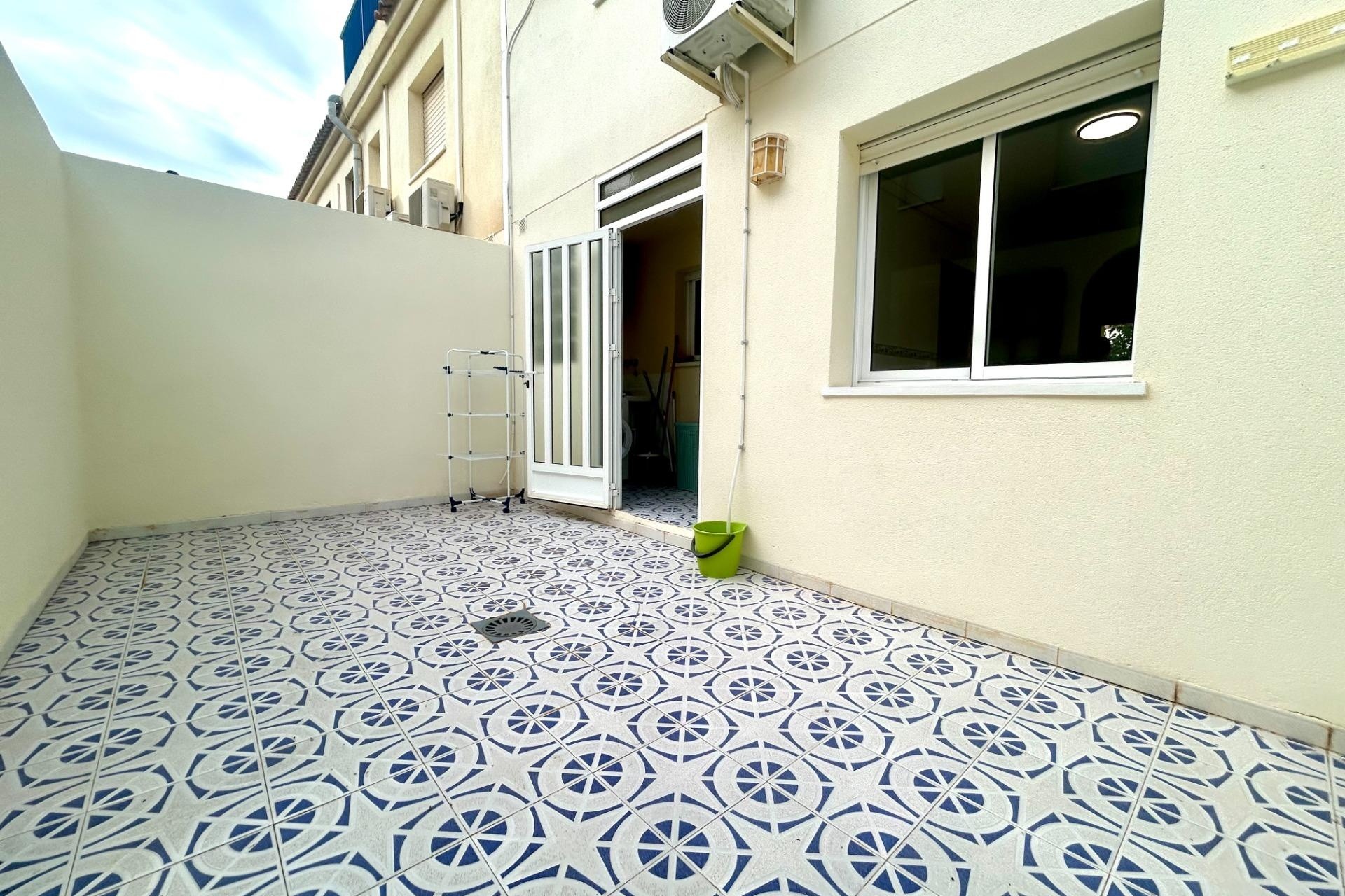 Herverkoop - Rijhuis -
Dehesa de Campoamor - Campoamor
