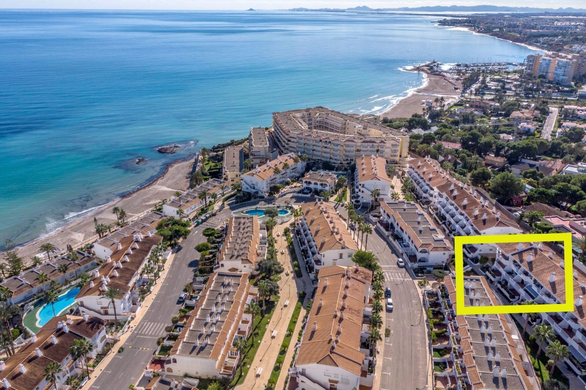 Herverkoop - Rijhuis -
Dehesa de Campoamor - Campoamor