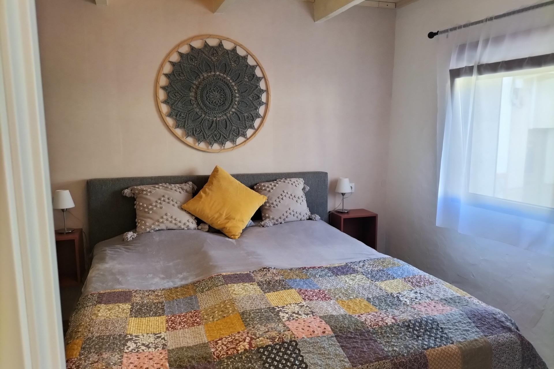 Herverkoop - Rijhuis -
Formentera del Segura - Centro