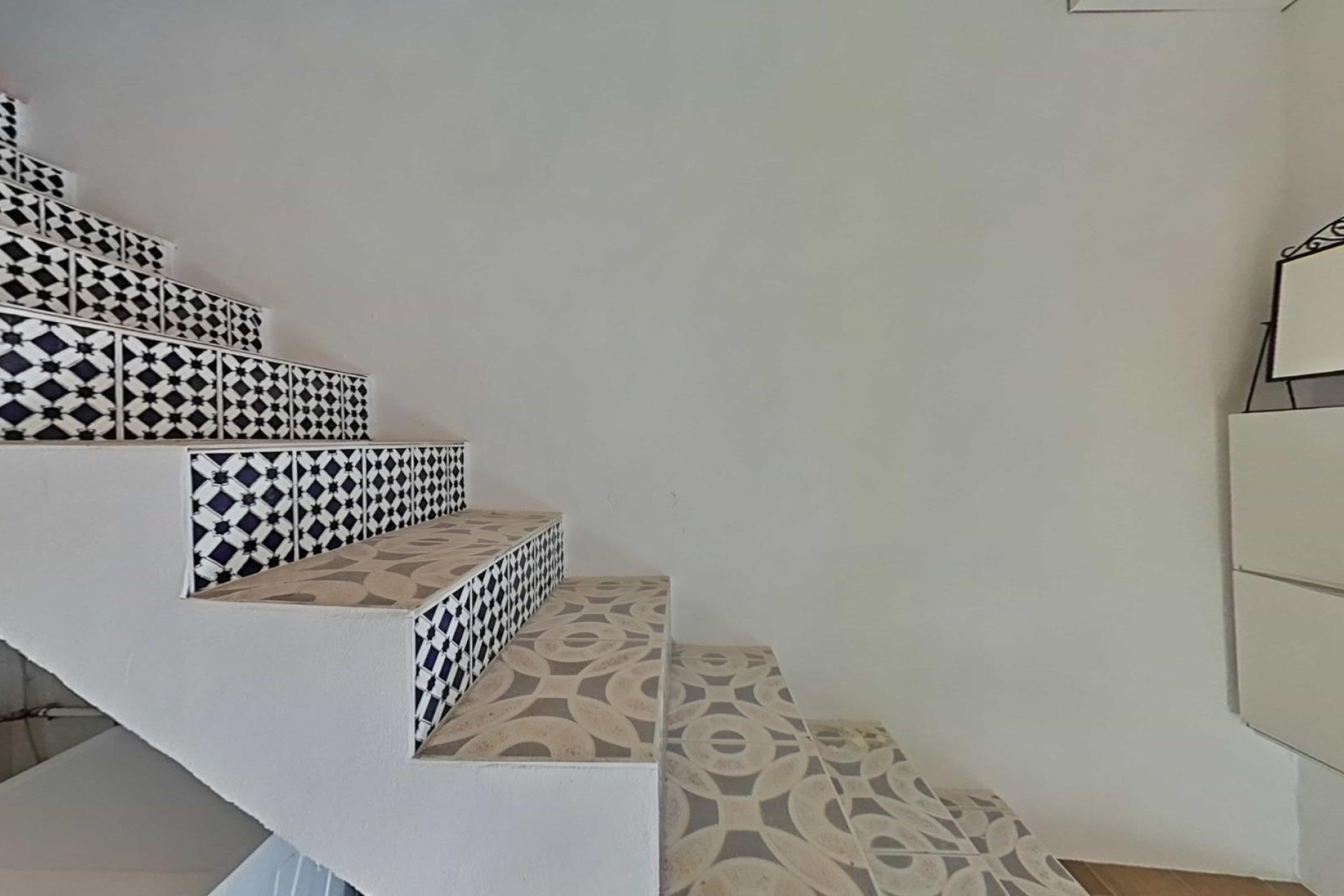 Herverkoop - Rijhuis -
Formentera del Segura - Centro