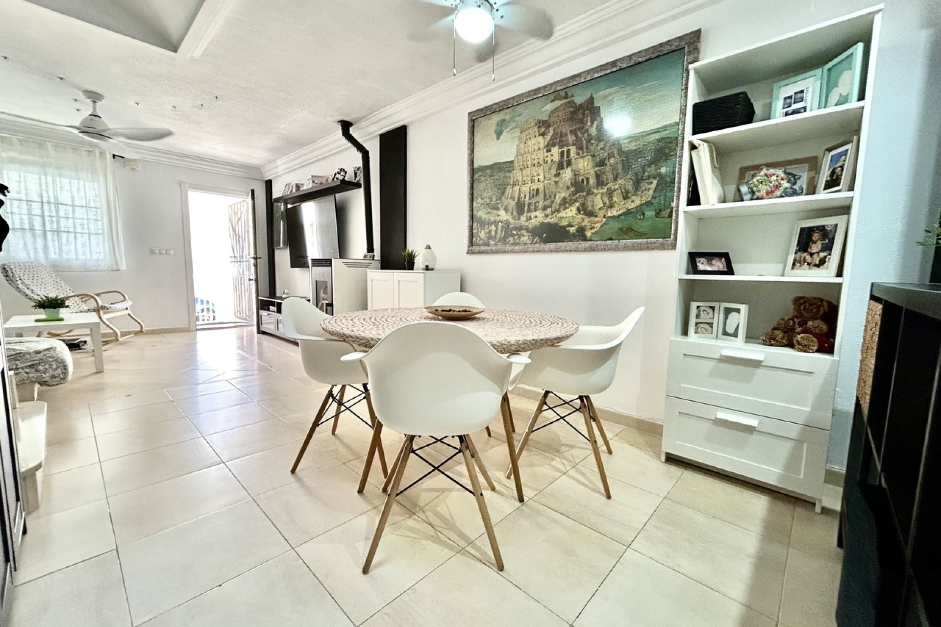 Herverkoop - Rijhuis -
Heredades - Costa Blanca