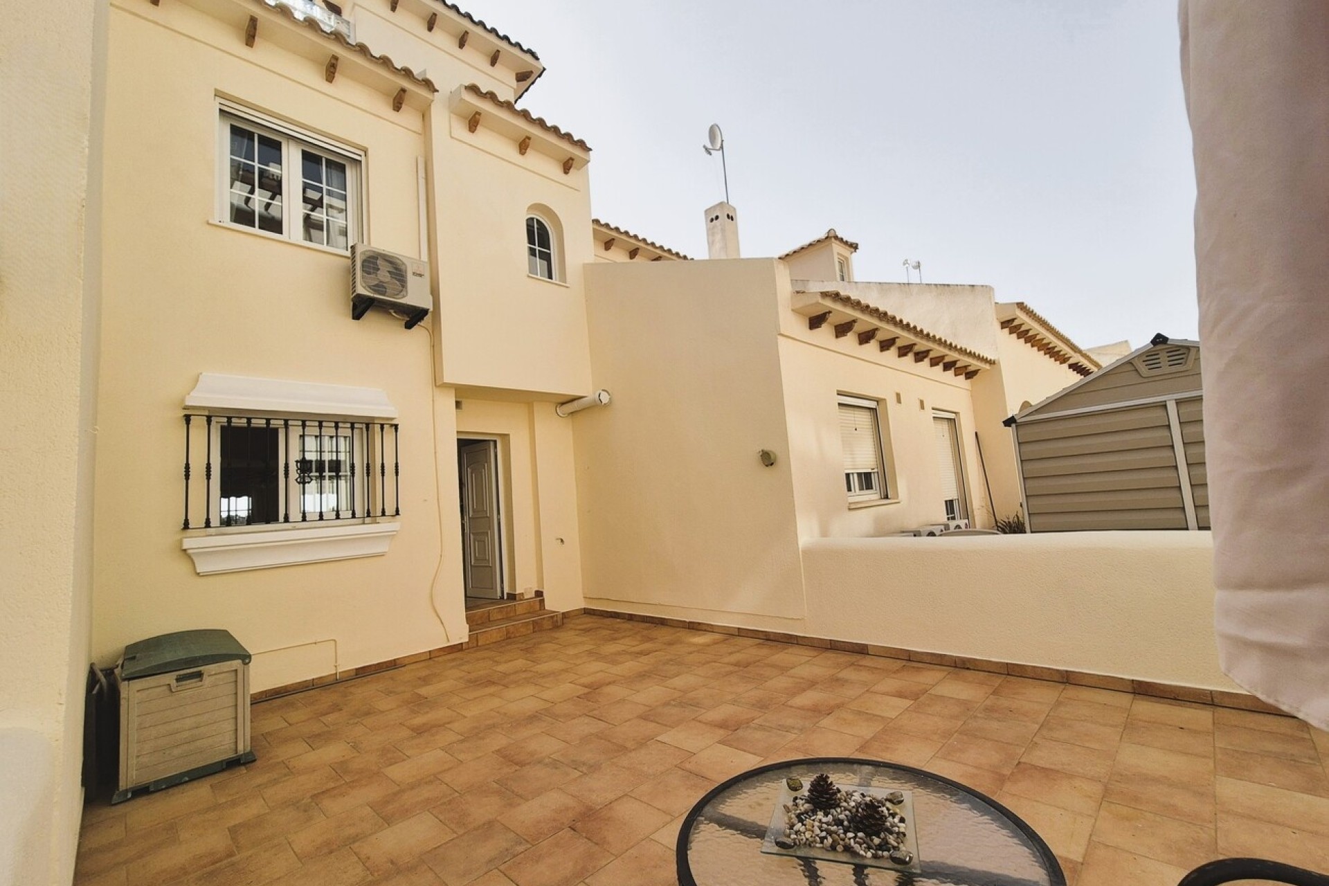 Herverkoop - Rijhuis -
Las Ramblas Golf - Inland