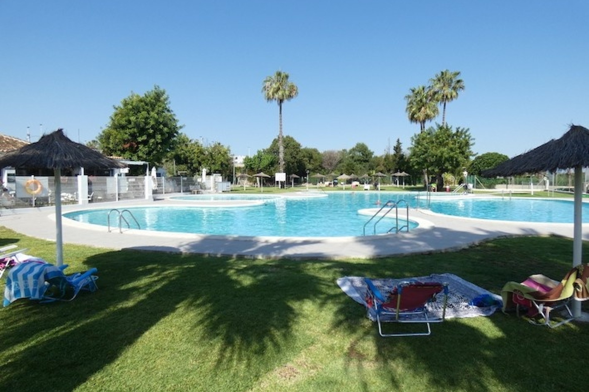 Herverkoop - Rijhuis -
Los Balcones - Los Altos del Edén - Lago Jardin
