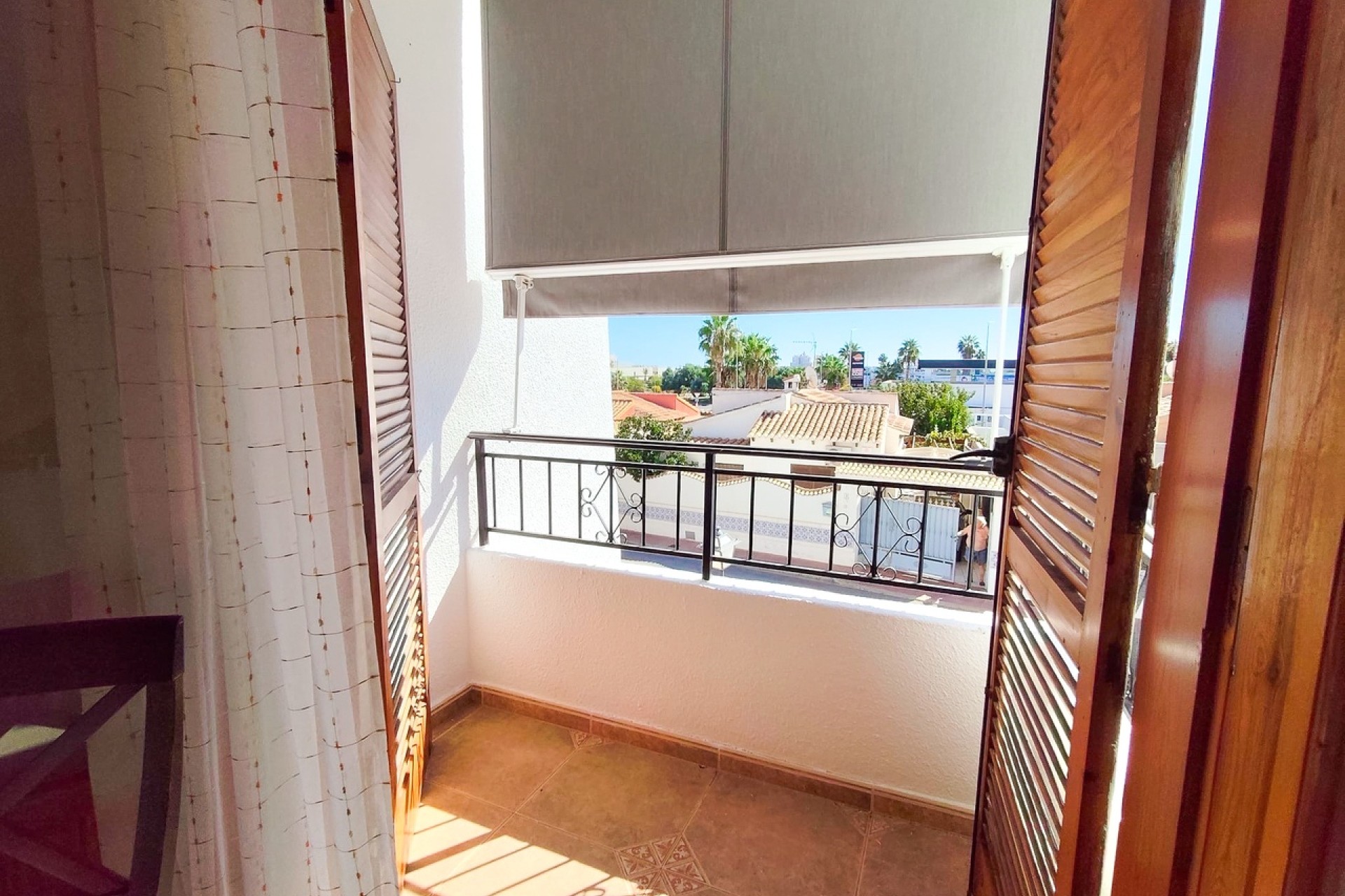 Herverkoop - Rijhuis -
Los Balcones - Los Altos del Edén - Los Balcones