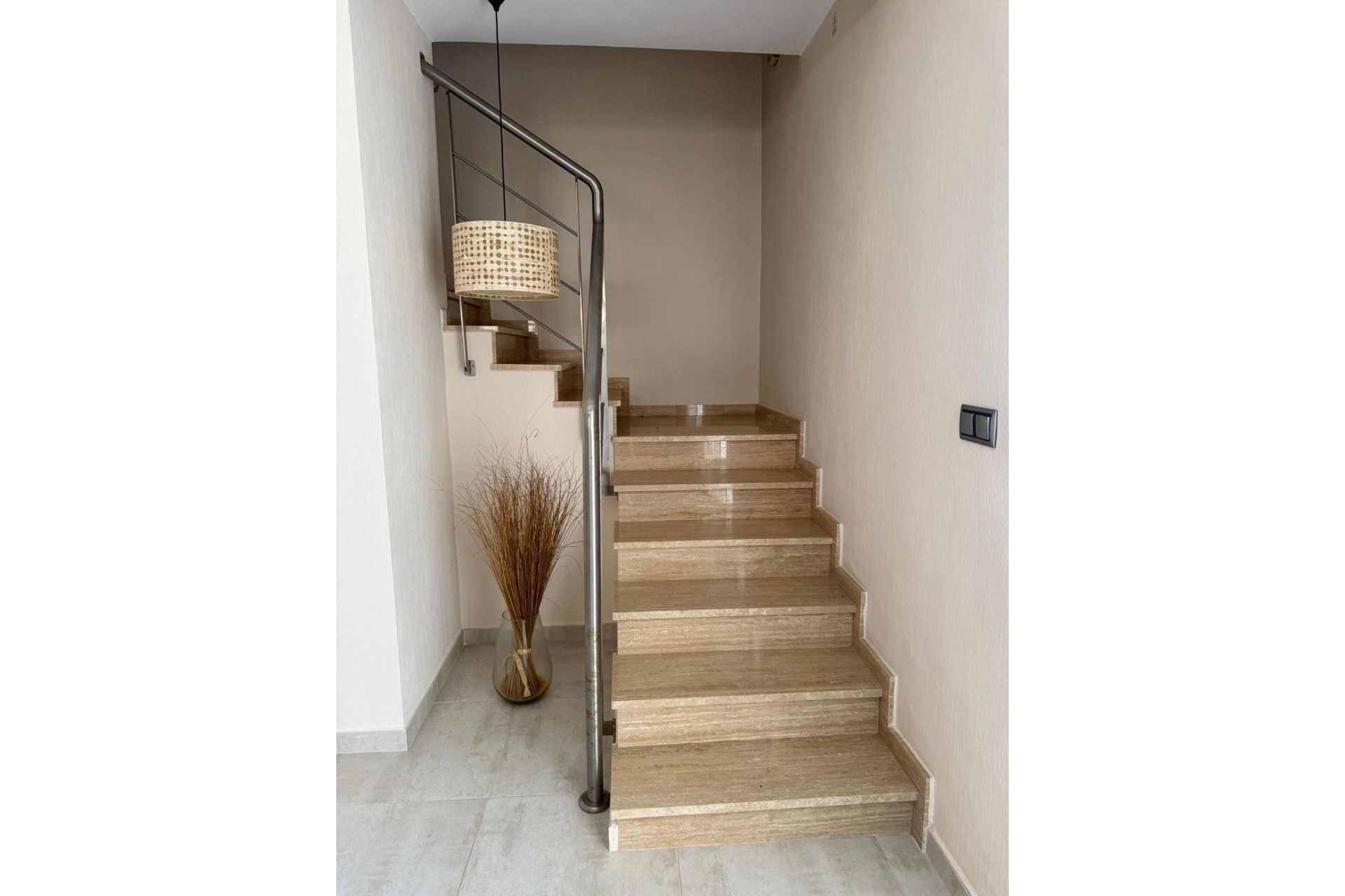 Herverkoop - Rijhuis -
Orihuela Costa - Altos de Campoamor