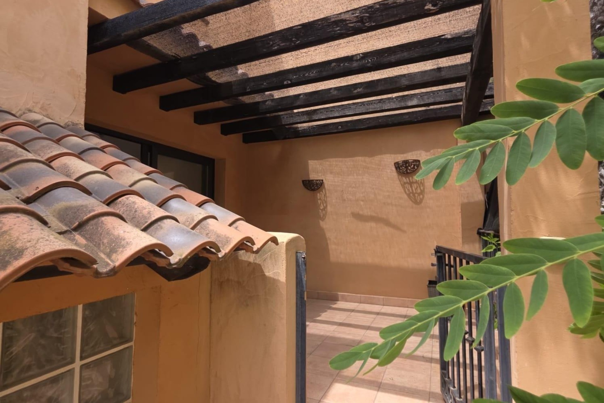 Herverkoop - Rijhuis -
Orihuela Costa - Las Filipinas
