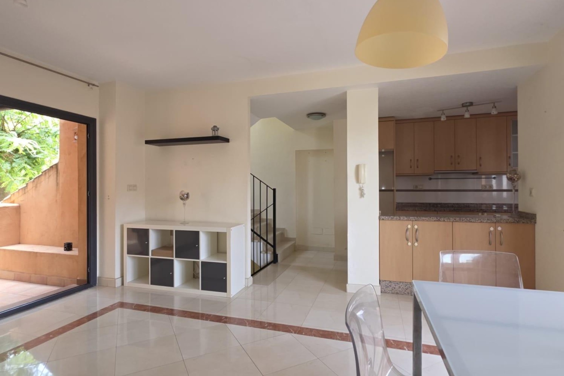 Herverkoop - Rijhuis -
Orihuela Costa - Las Filipinas