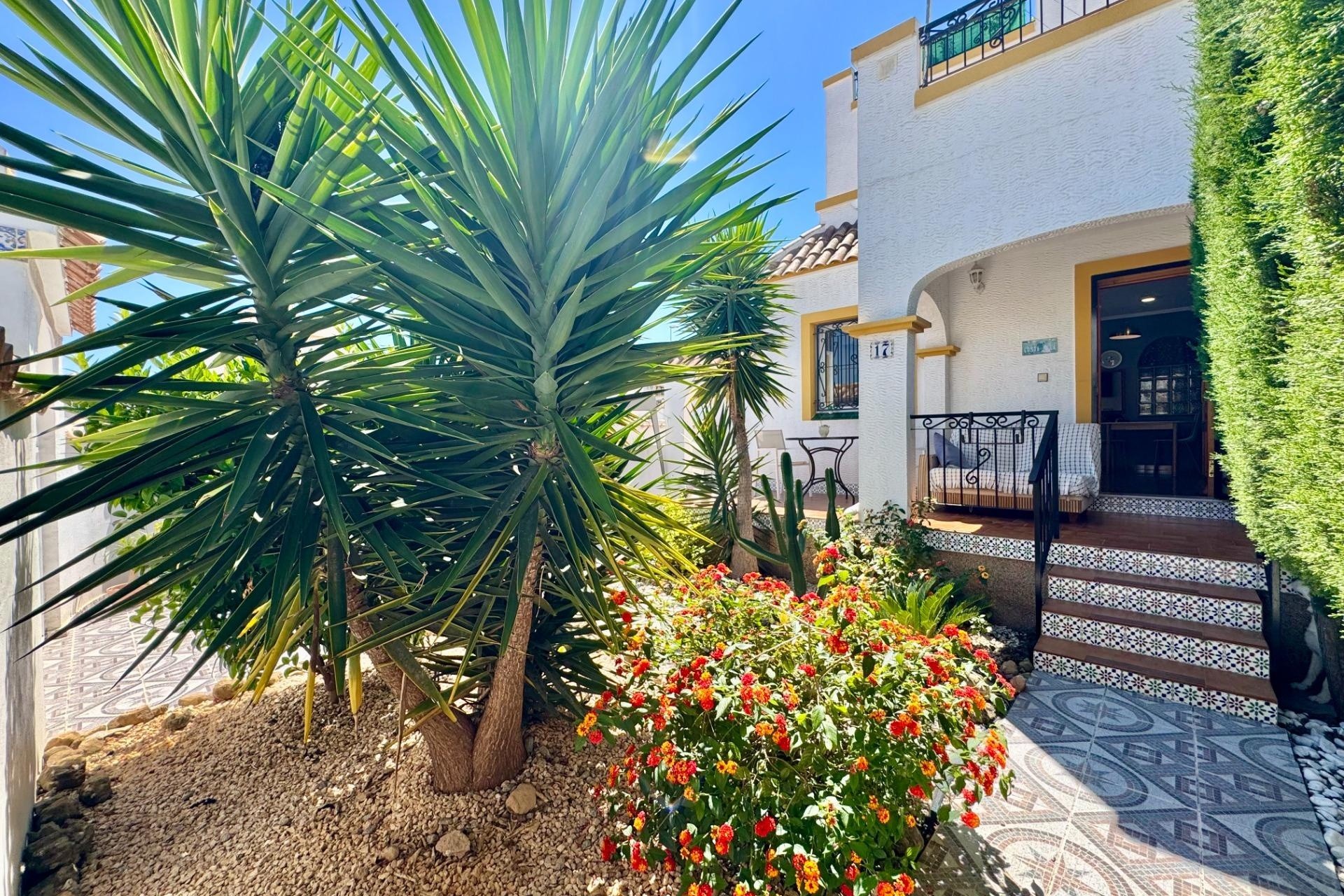 Herverkoop - Rijhuis -
Orihuela Costa - Los Altos
