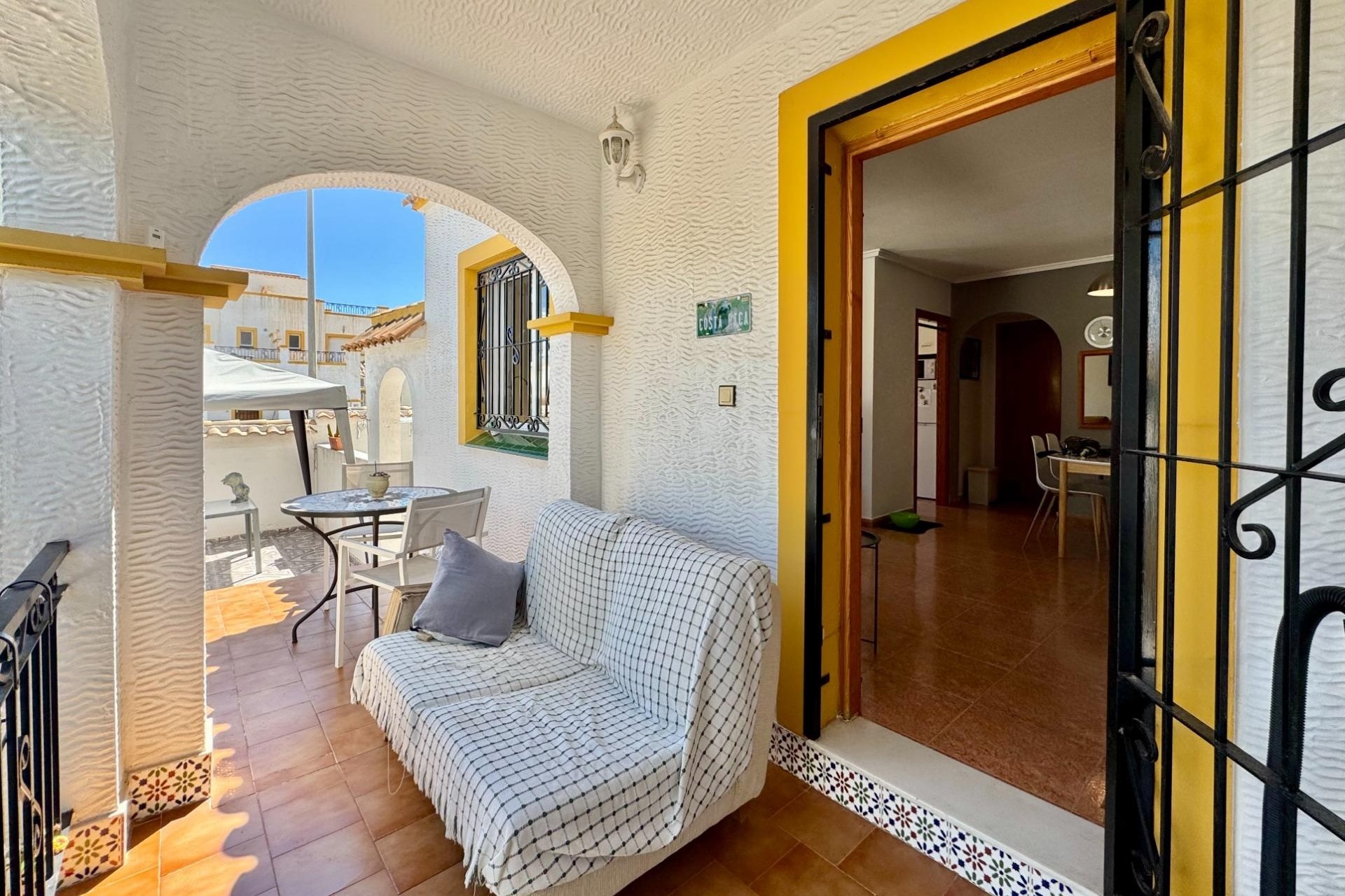 Herverkoop - Rijhuis -
Orihuela Costa - Los Altos