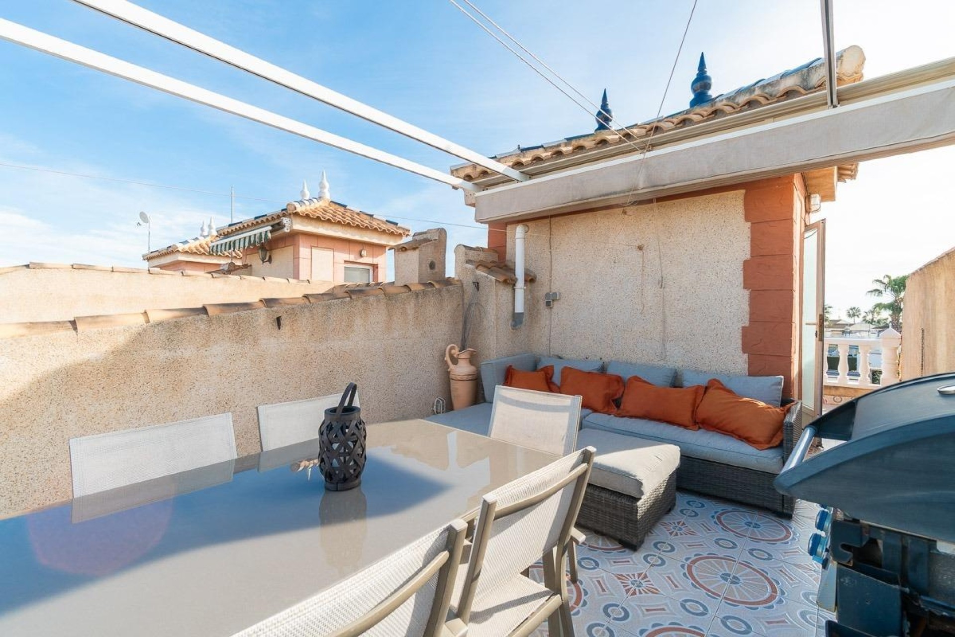 Herverkoop - Rijhuis -
Orihuela Costa - Playa Flamenca